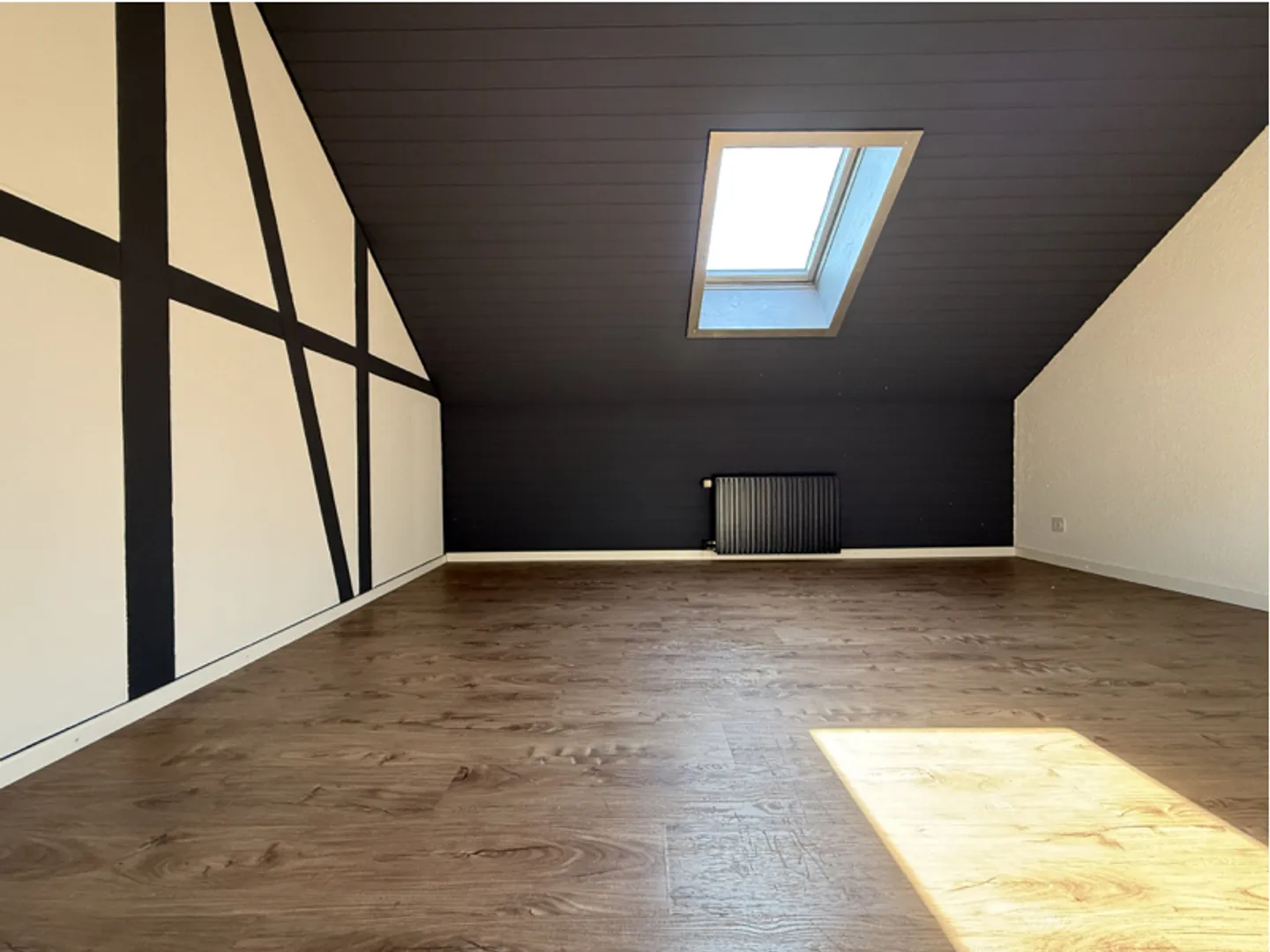 Attraktives Mehrfamilienhaus an zentraler Lage in Biel - Foto 8 von 9