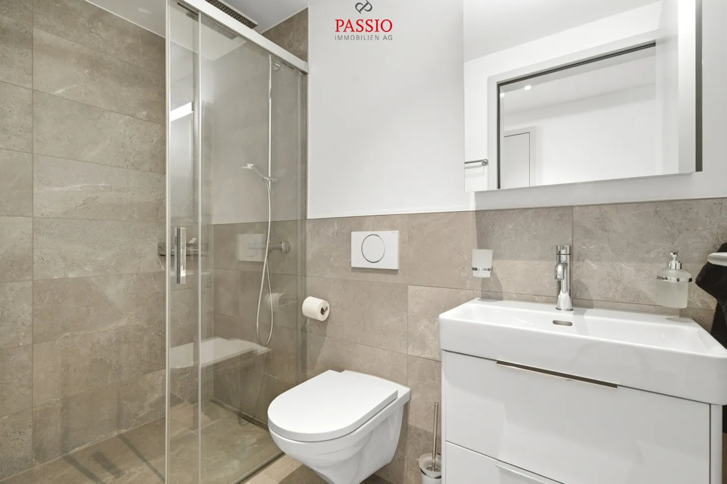 Appartement moderne au rez-de-chaussée - Photo 13 sur 28