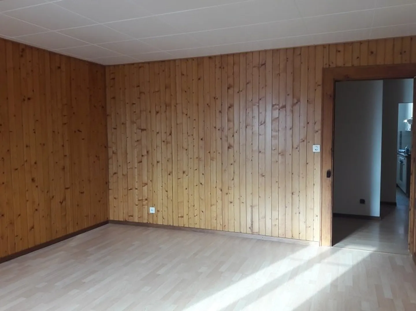 BELLO ALLOGGIO IN UN QUARTIERE TRANQUILLO - Foto 3 di 9