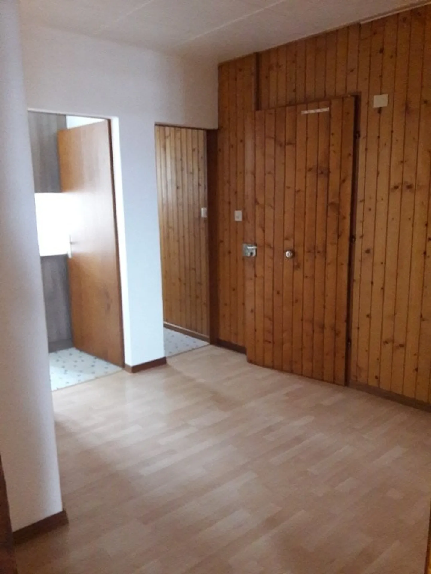 BELLO ALLOGGIO IN UN QUARTIERE TRANQUILLO - Foto 4 di 9