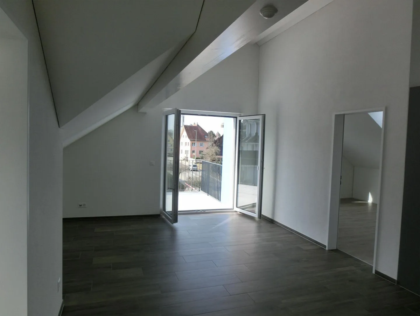 Appartement lumineux de 2,5 pièces - Photo 10 sur 11