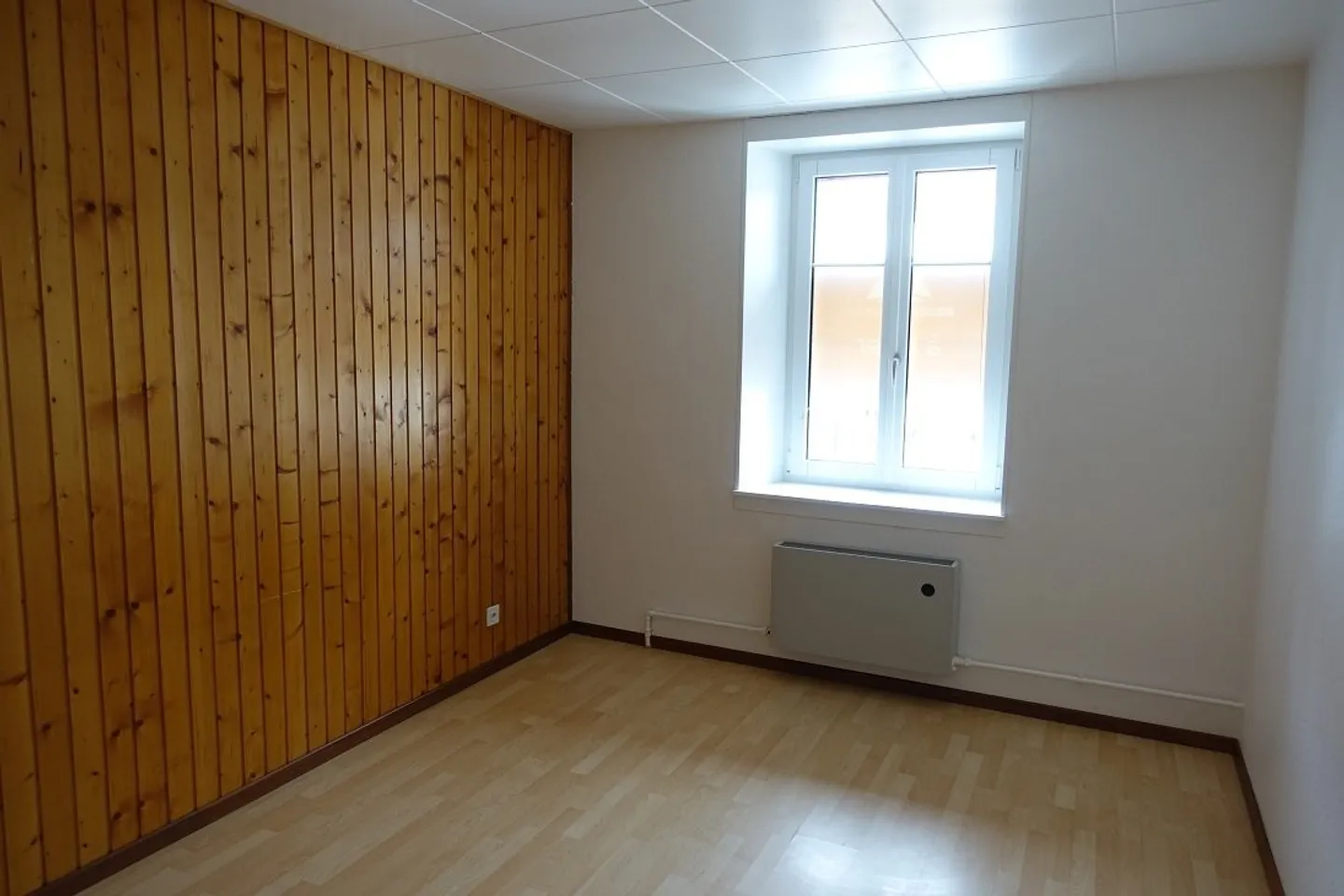 BELLO ALLOGGIO IN UN QUARTIERE TRANQUILLO - Foto 5 di 9