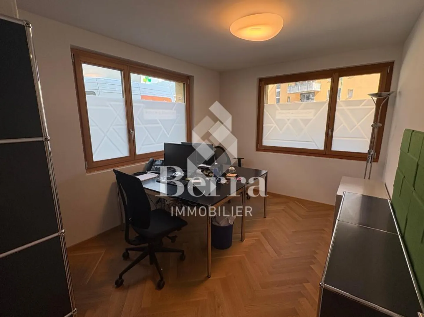 Spazio ufficio in affitto - Foto 2 di 8