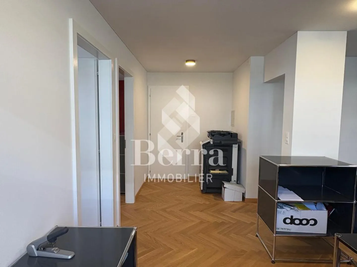 Spazio ufficio in affitto - Foto 4 di 8