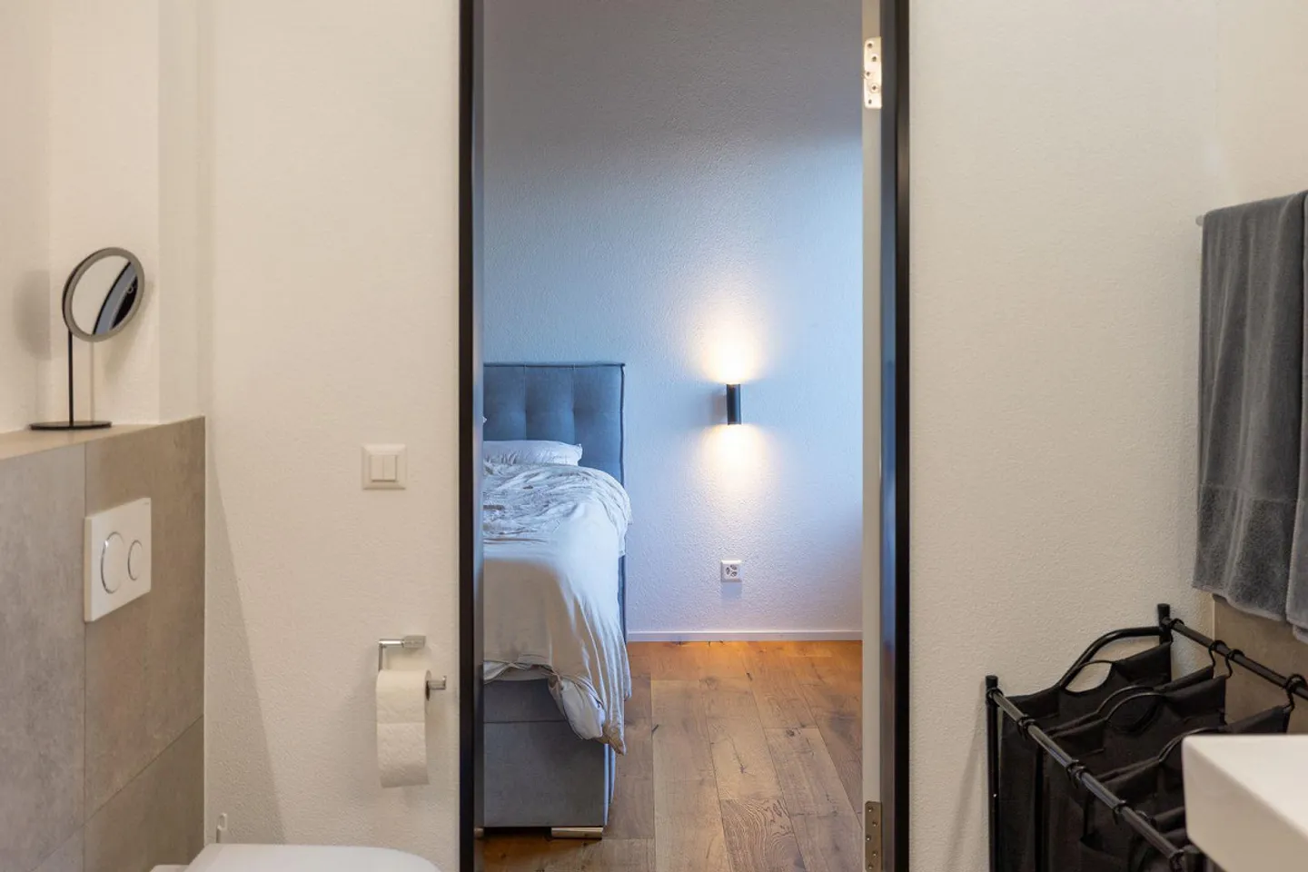 Architekten-Penthouse über Widnau mit 270° Alpen-Panorama - Photo 20 of 24