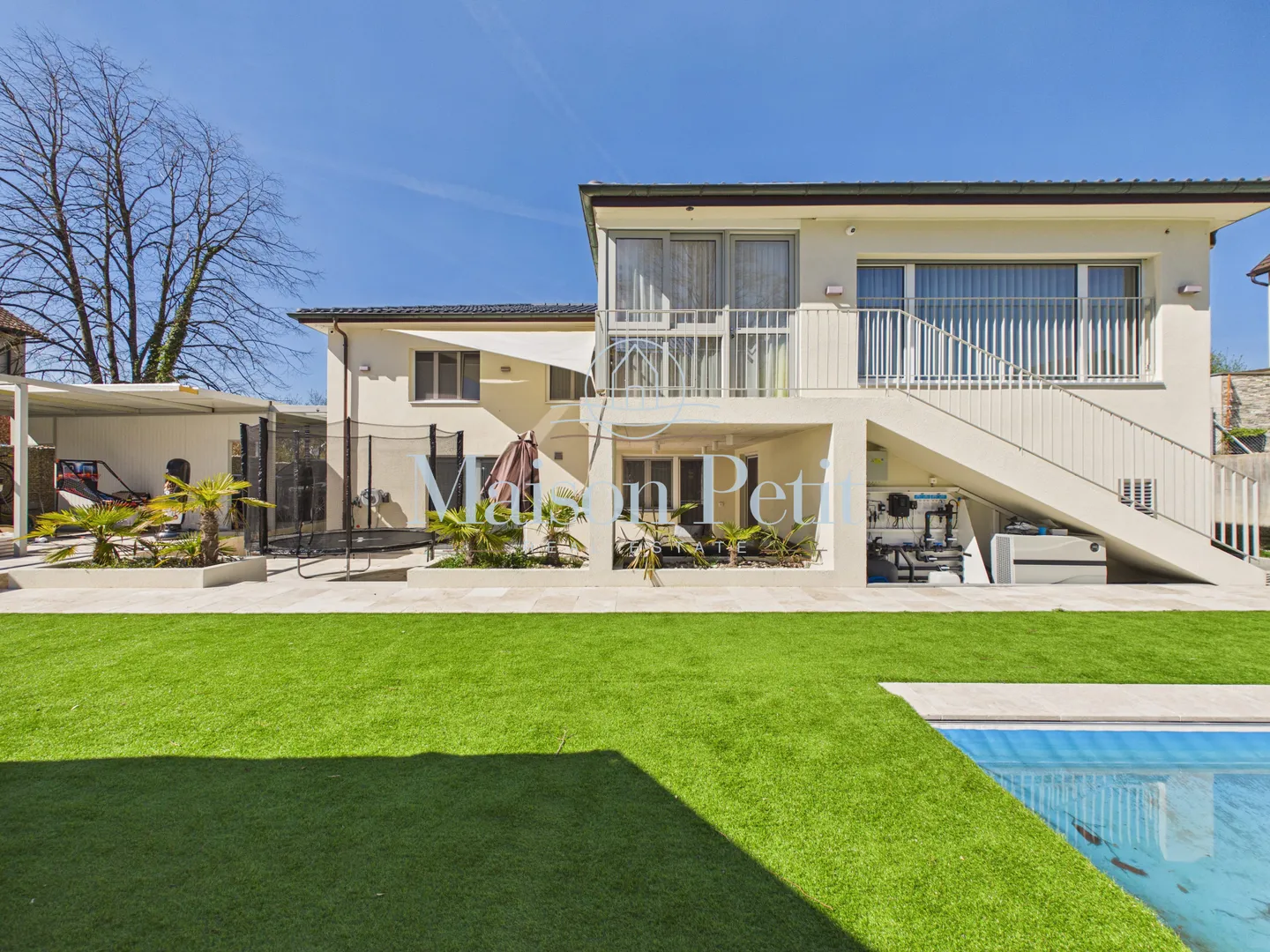 Casa Familiare di Lusso con Piscina - Foto 1 di 13
