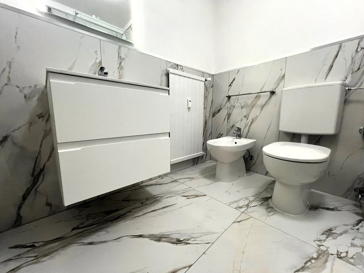 2.5 locali APPENA RISTRUTTURATO a Coldrerio - Foto 4 di 9