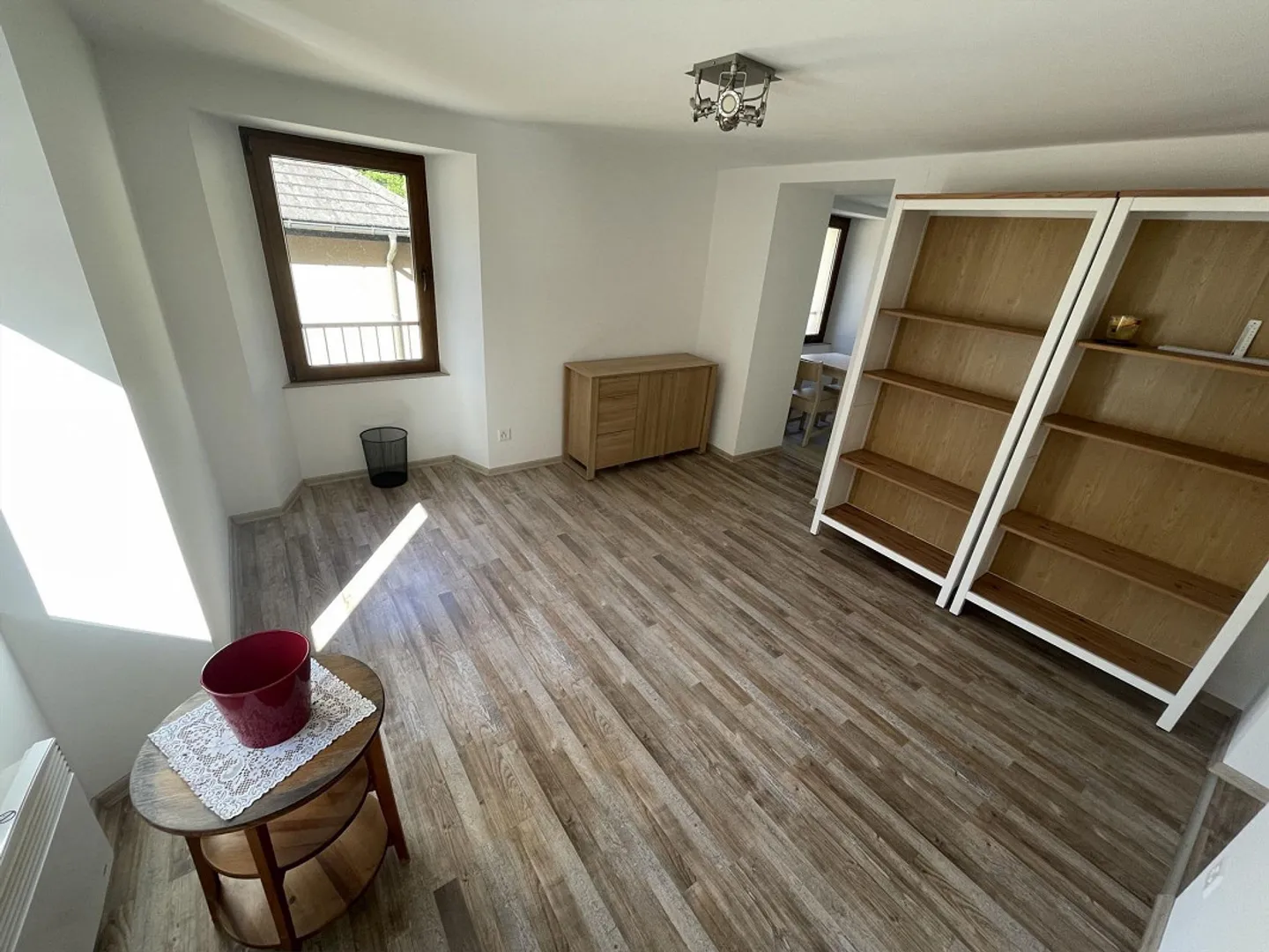 BÂTIMENT COMPLÈTEMENT RÉNOVÉ À UN PRIX JAMAIS VU - Photo 5 sur 13