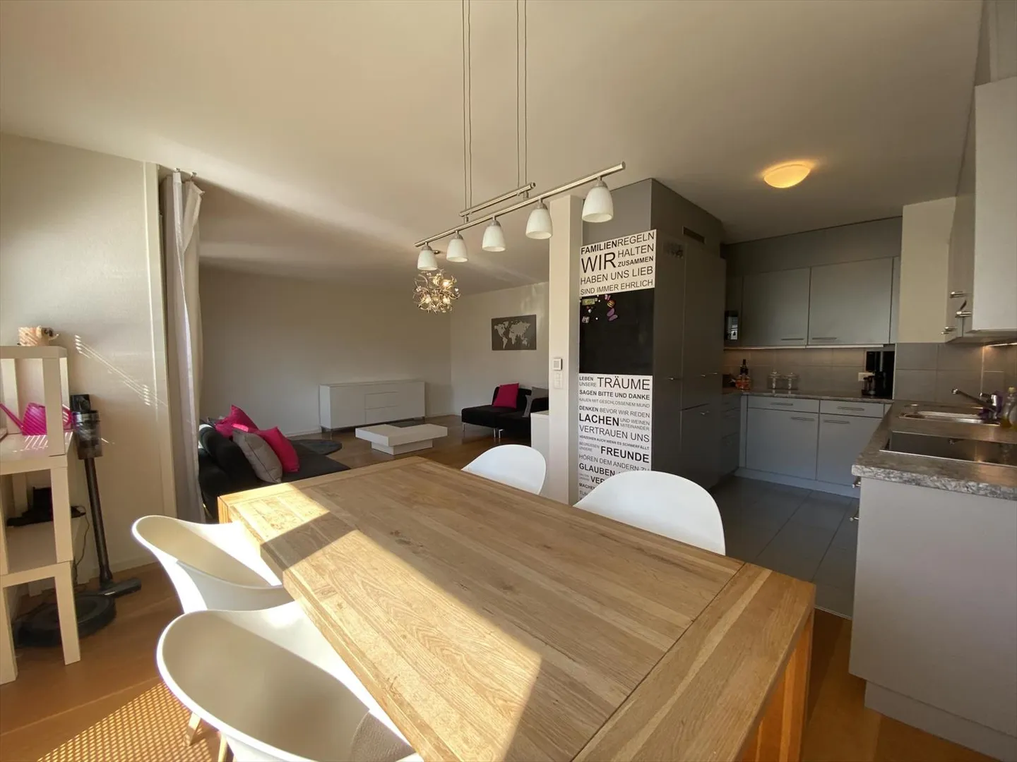 Magnifique appartement de 5 pièces à Meyrin - Photo 4 sur 13
