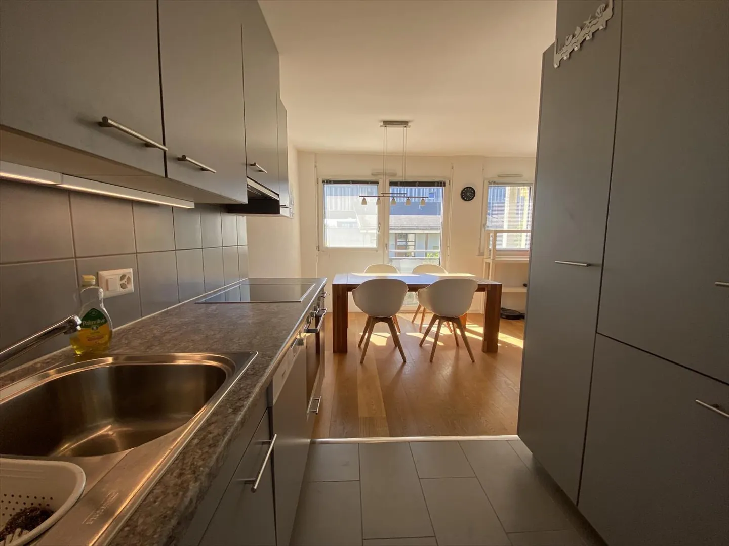 Magnifique appartement de 5 pièces à Meyrin - Photo 6 sur 13
