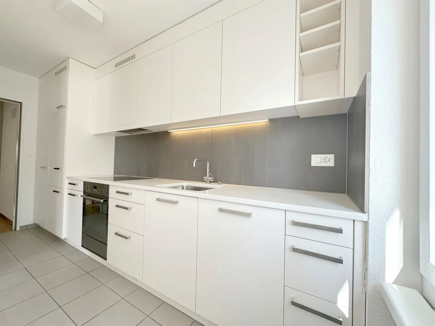 In the heart of Gattikon - Limited for 1 year! - Photo 9 of 12