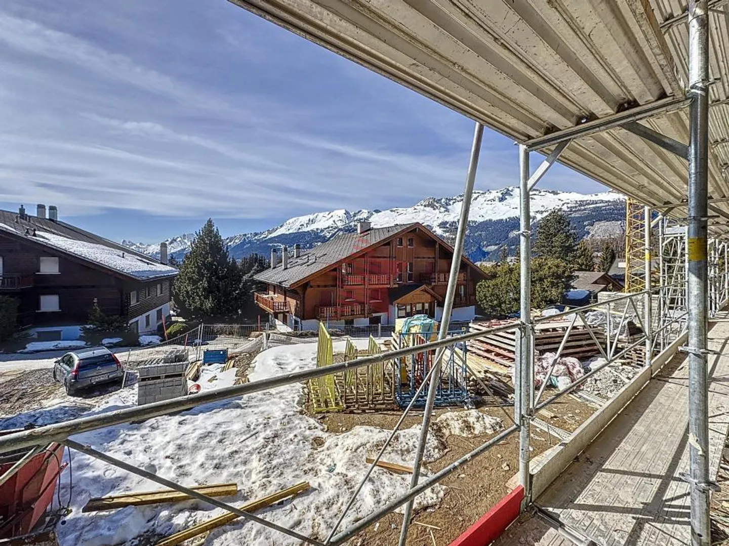 Lot 02 – Spacious 4.5 room garden-level apartment - Photo 6 of 13