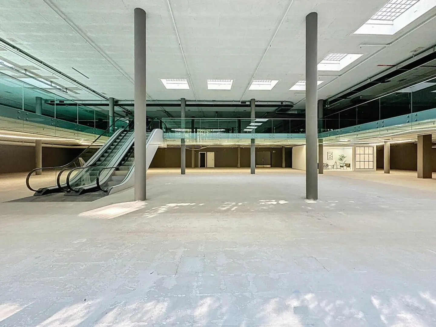 Unique surface of 2,500 m², divisible, in the center of Lausanne - Photo 4 of 5
