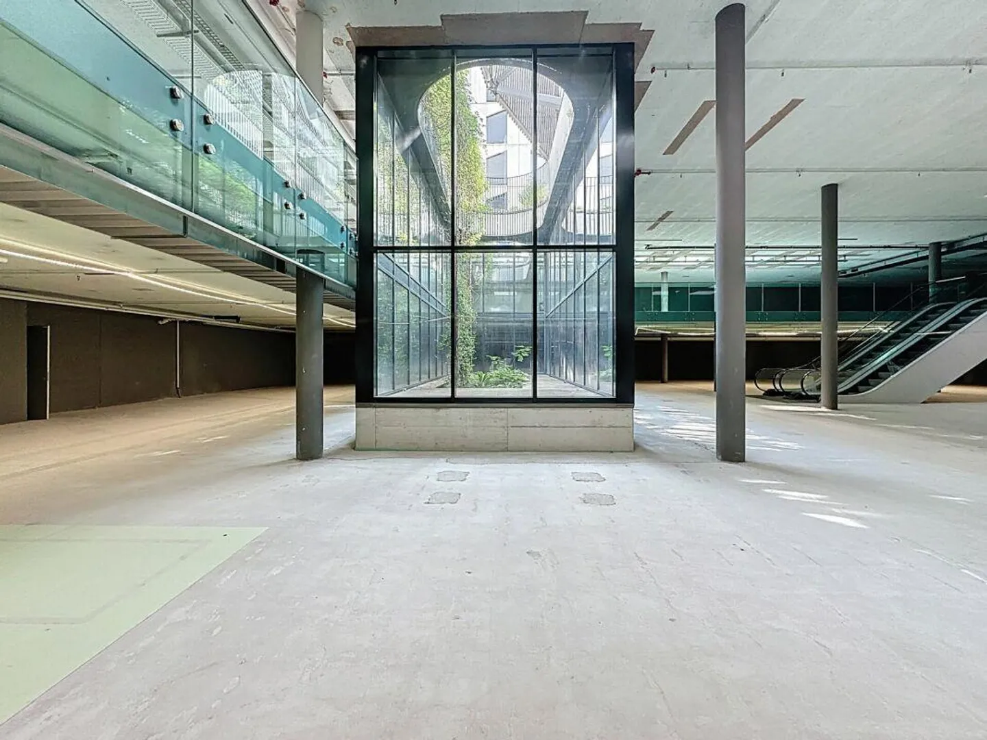 Unique surface of 2,500 m², divisible, in the center of Lausanne - Photo 5 of 5