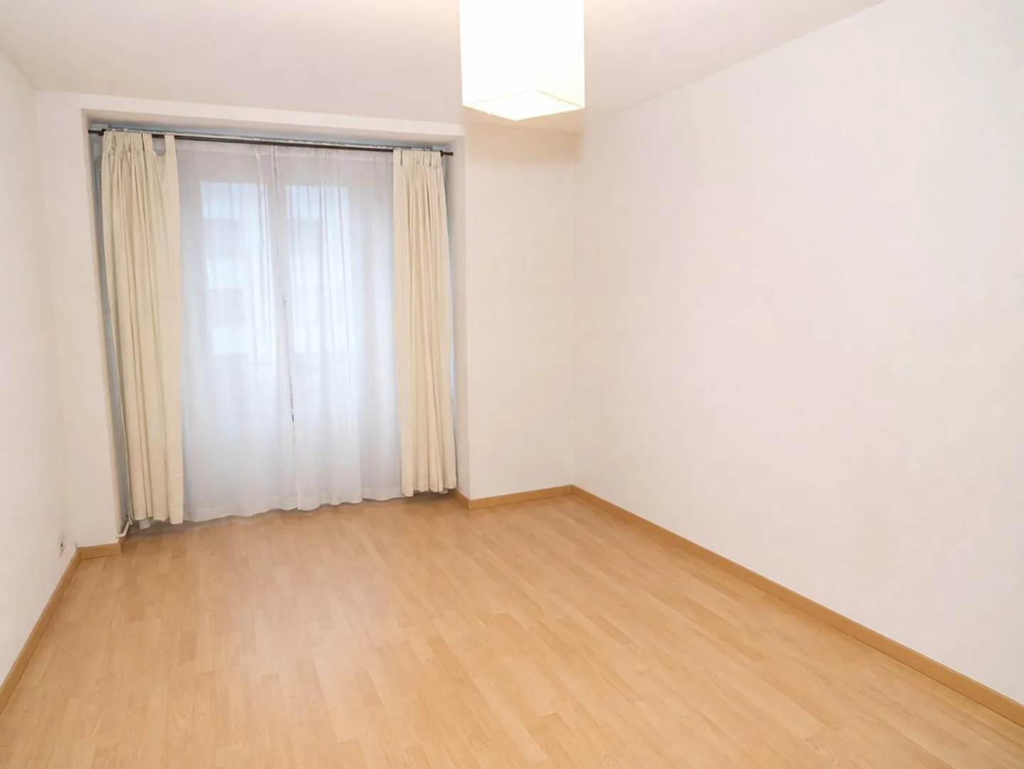 Appartamento attraente con 5 stanze in una posizione interessante - Foto 4 di 4