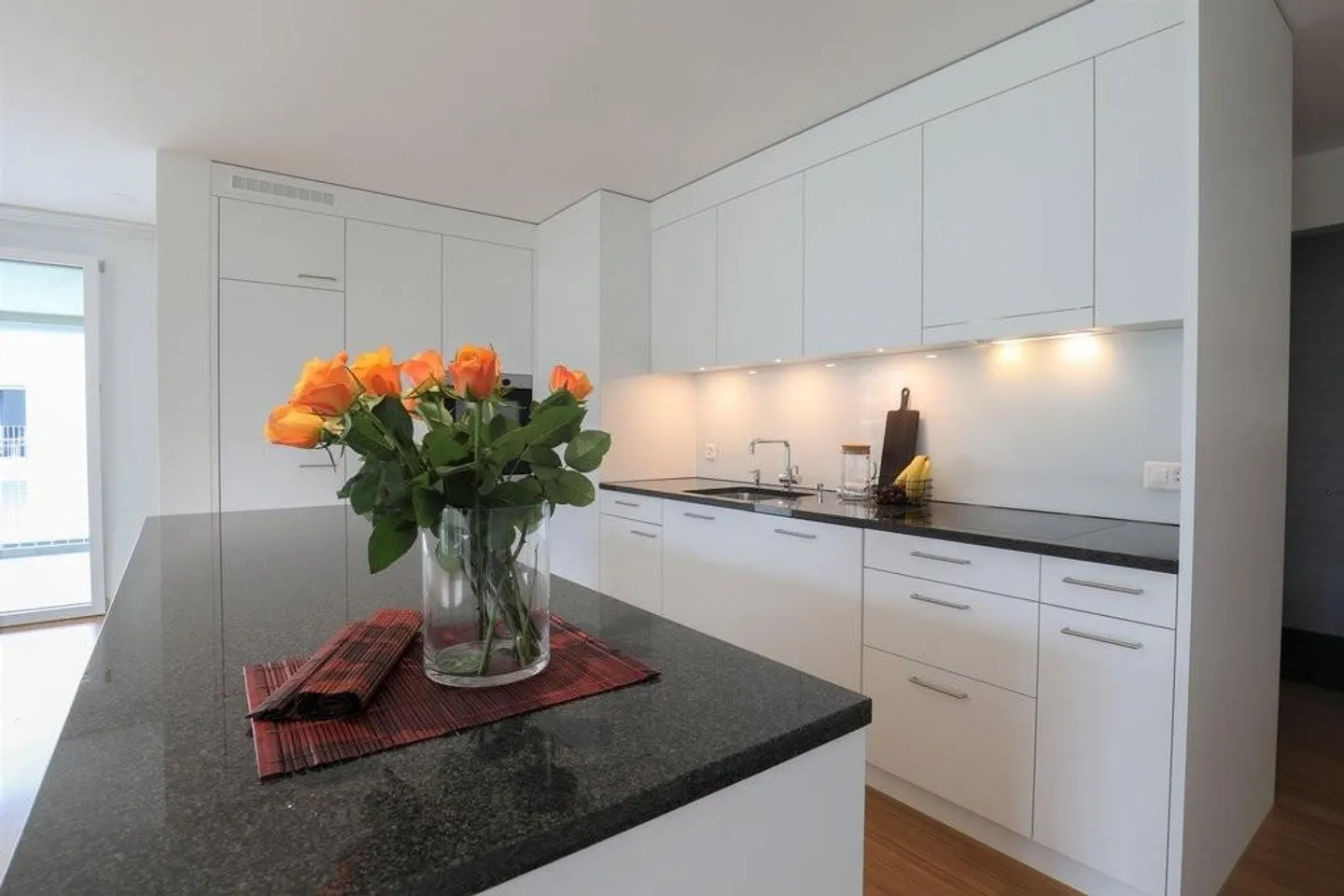 Appartamento moderno in natura - Foto 4 di 12