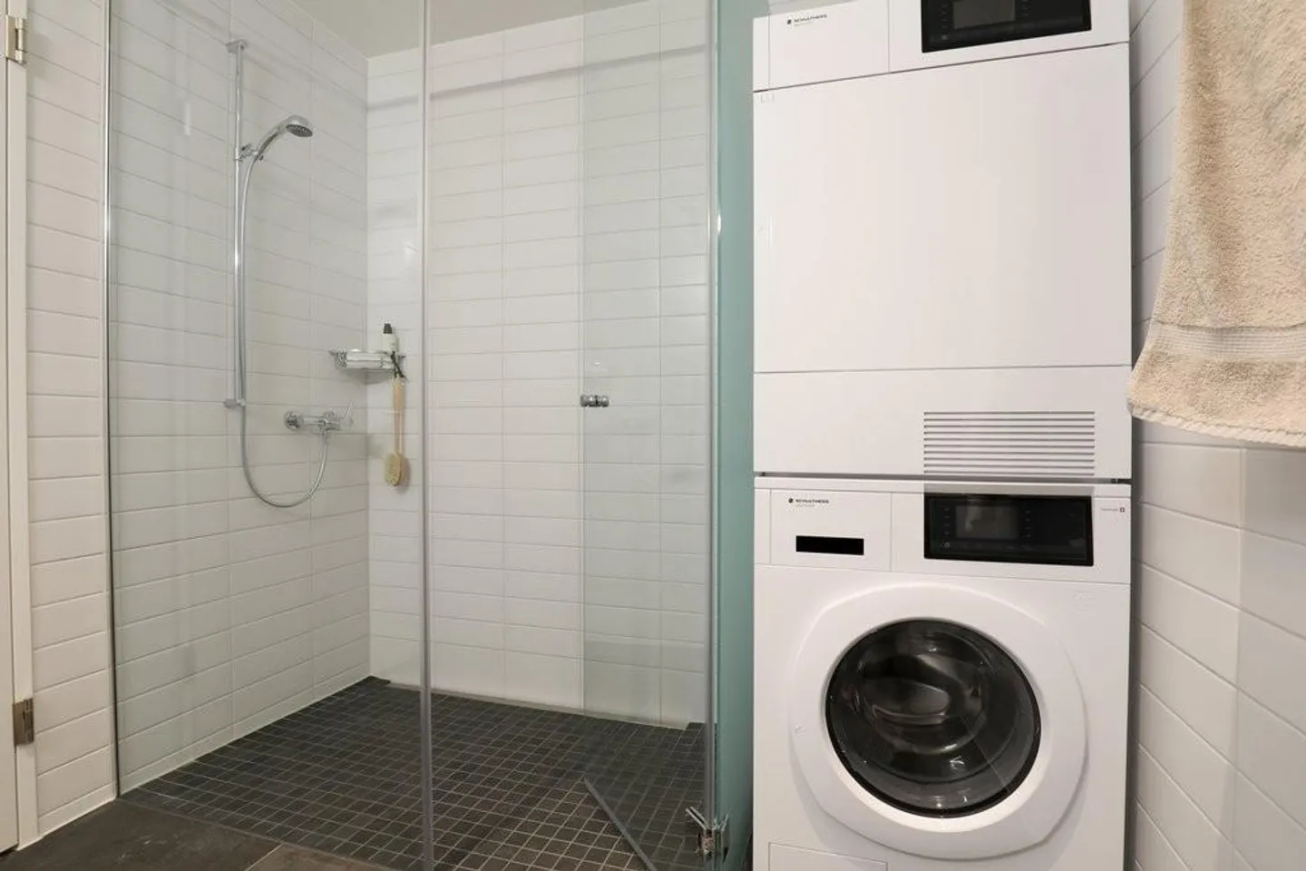 Appartamento moderno in natura - Foto 7 di 12