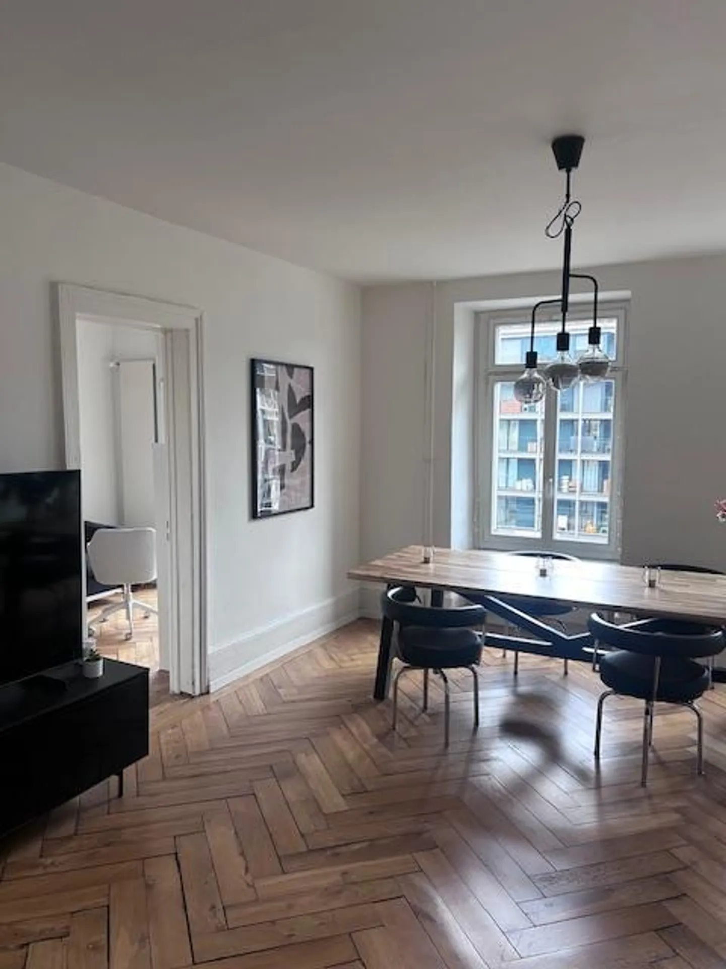 Appartement ancien de 4 pièces fraîchement rénové - Photo 5 sur 6