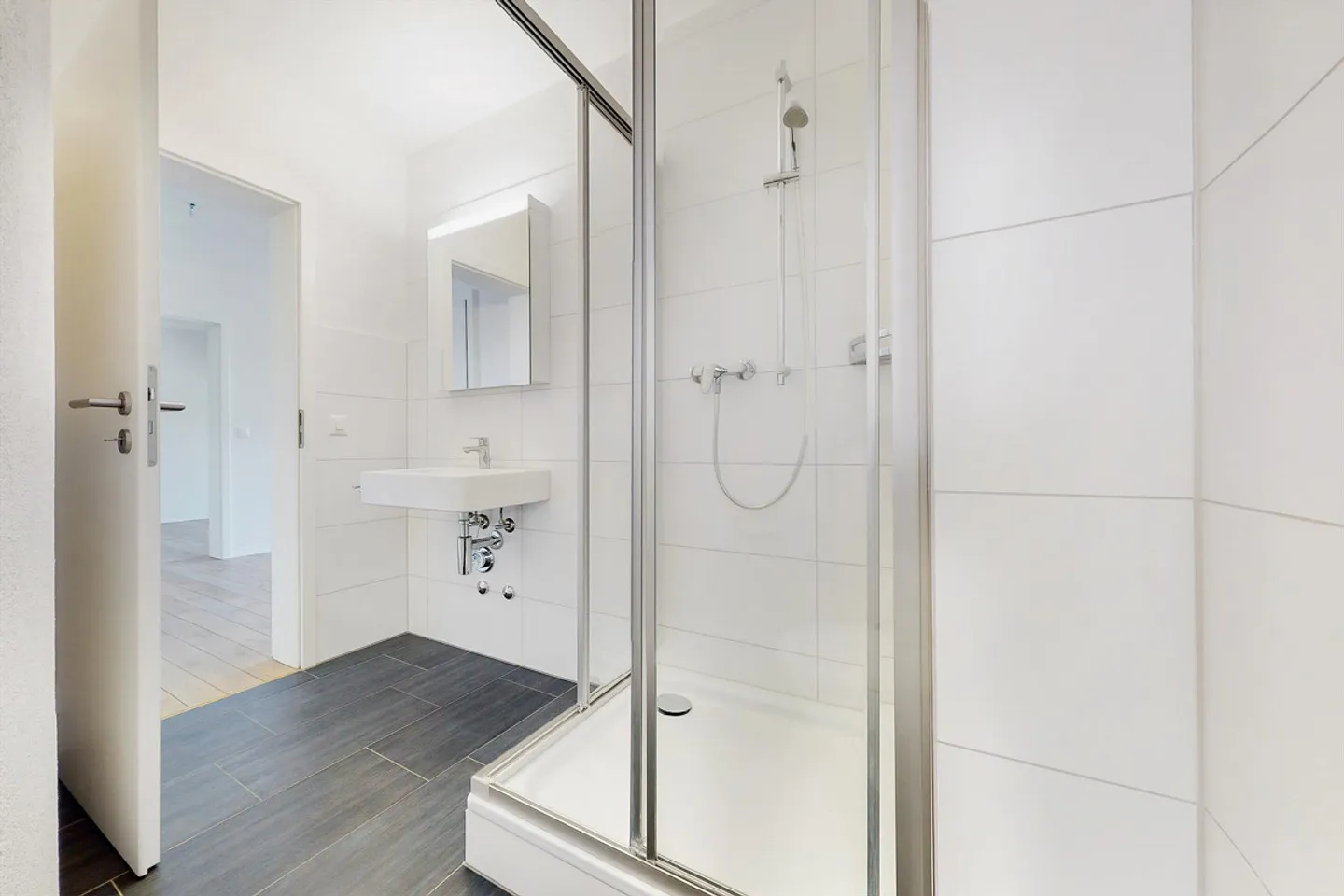 Charming single apartment in a central location! - Photo 3 of 5