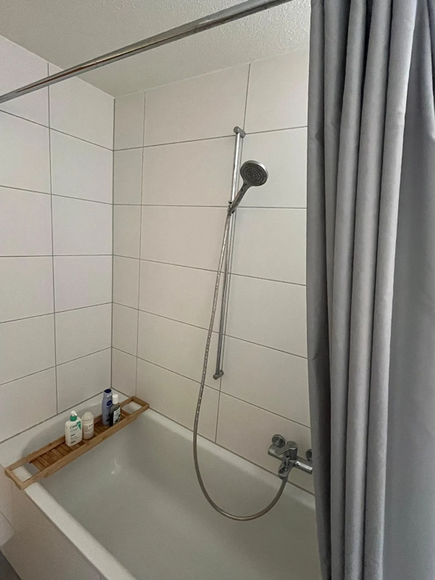 Appartement ancien de 4 pièces fraîchement rénové - Photo 6 sur 6