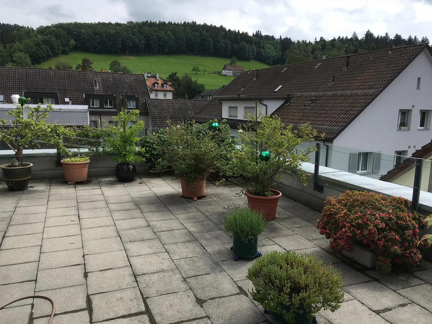 Appartement en duplex de 4,5 pièces au centre de St. Georgen - Photo 12 sur 16