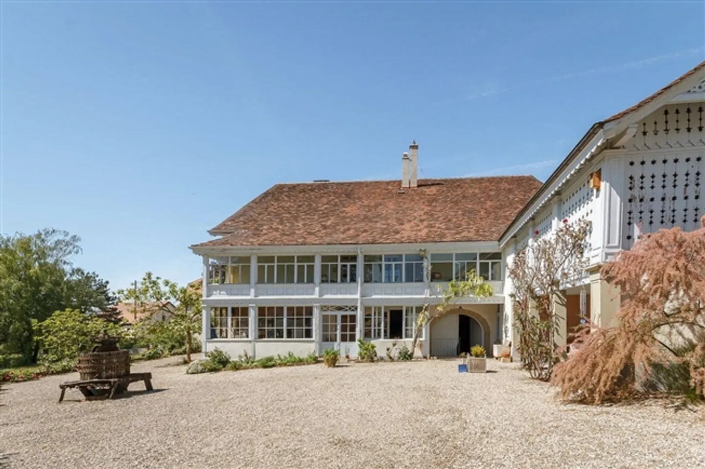 Magnifique villa au cœur des vignobles du nord de Vaud - Photo 2 sur 13