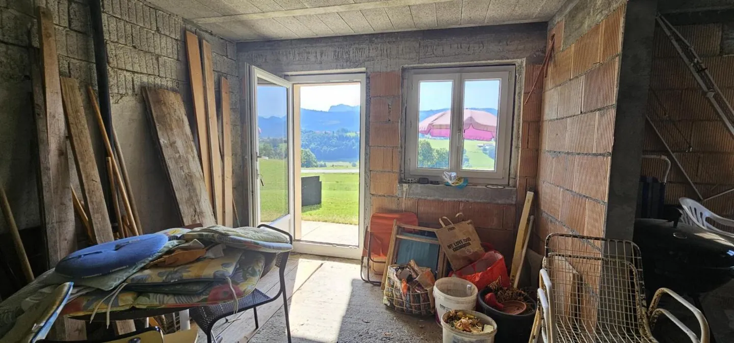 Charming Detached Farmhouse - Photo 12 of 13