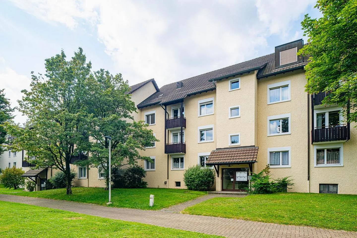 Befristet bis 30.11.2027 / Charmante 3.5 Zimmerwohnung in Brüttisellen zu vermieten - Foto 1 von 8