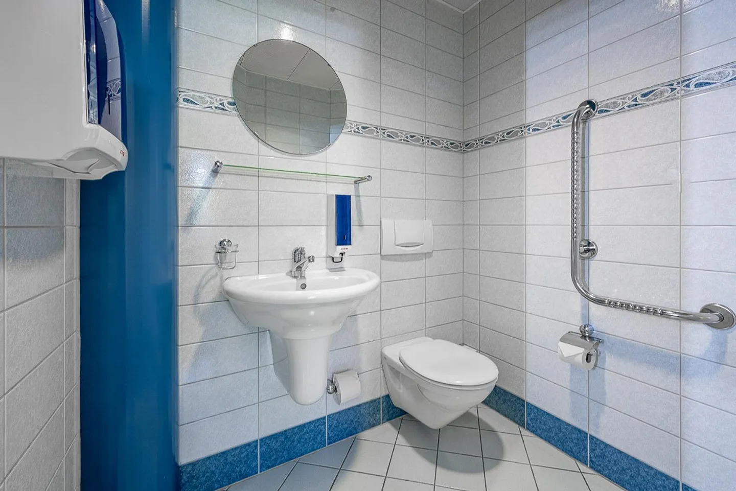 Espace polyvalent avec potentiel pour un appartement attrayant - Photo 14 sur 17