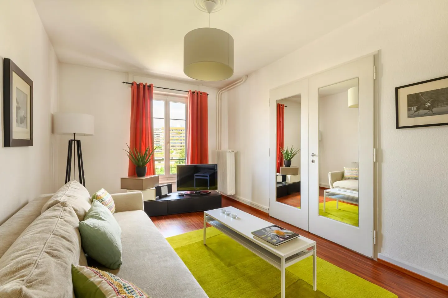 Charmant Appartement Meublé - Photo 2 sur 8