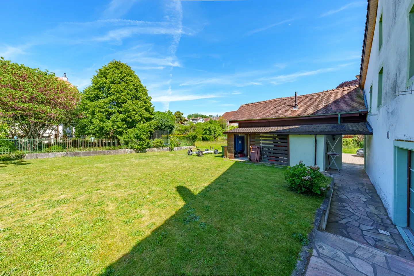 Renovated village house with 2 apartments - Photo 17 of 31