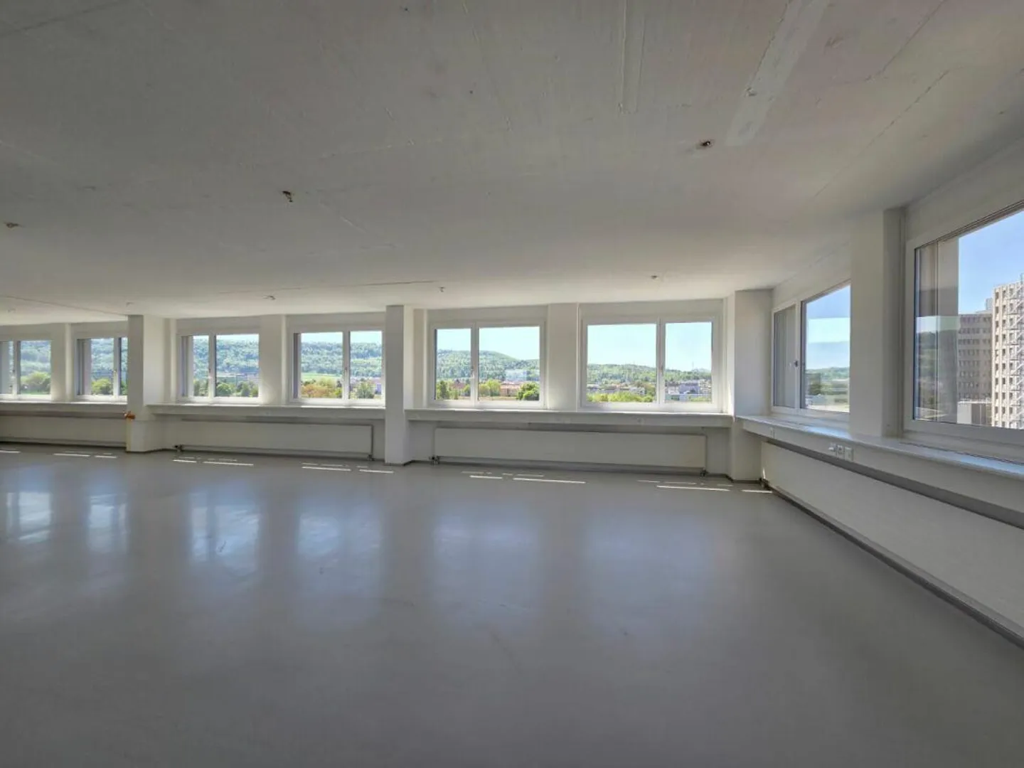 Attraktive Büro- und Gewerbefläche an verkehrstechnisch bester Lage - Foto 3 von 5