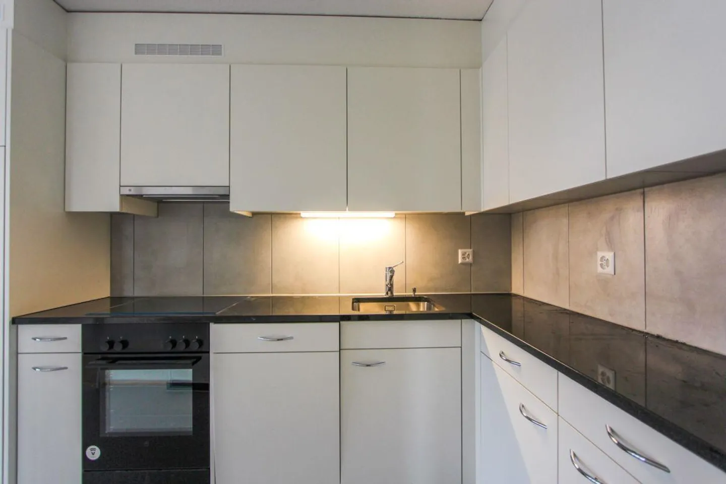 Grosszügige, helle Wohnung an ruhiger Lage - Foto 2 von 10