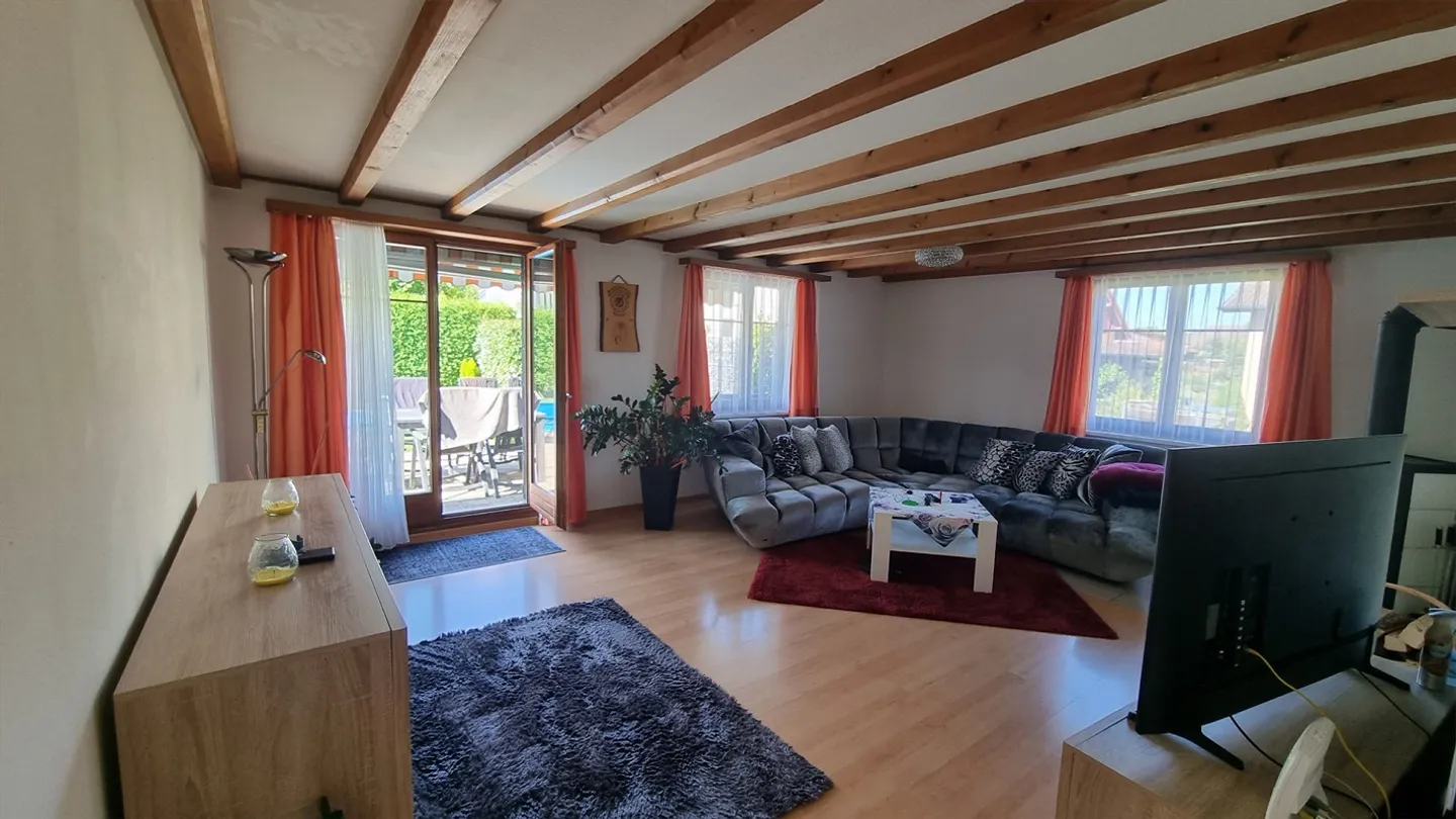 Maison individuelle avec piscine à louer pour 6 - 7 mois - Photo 3 sur 18