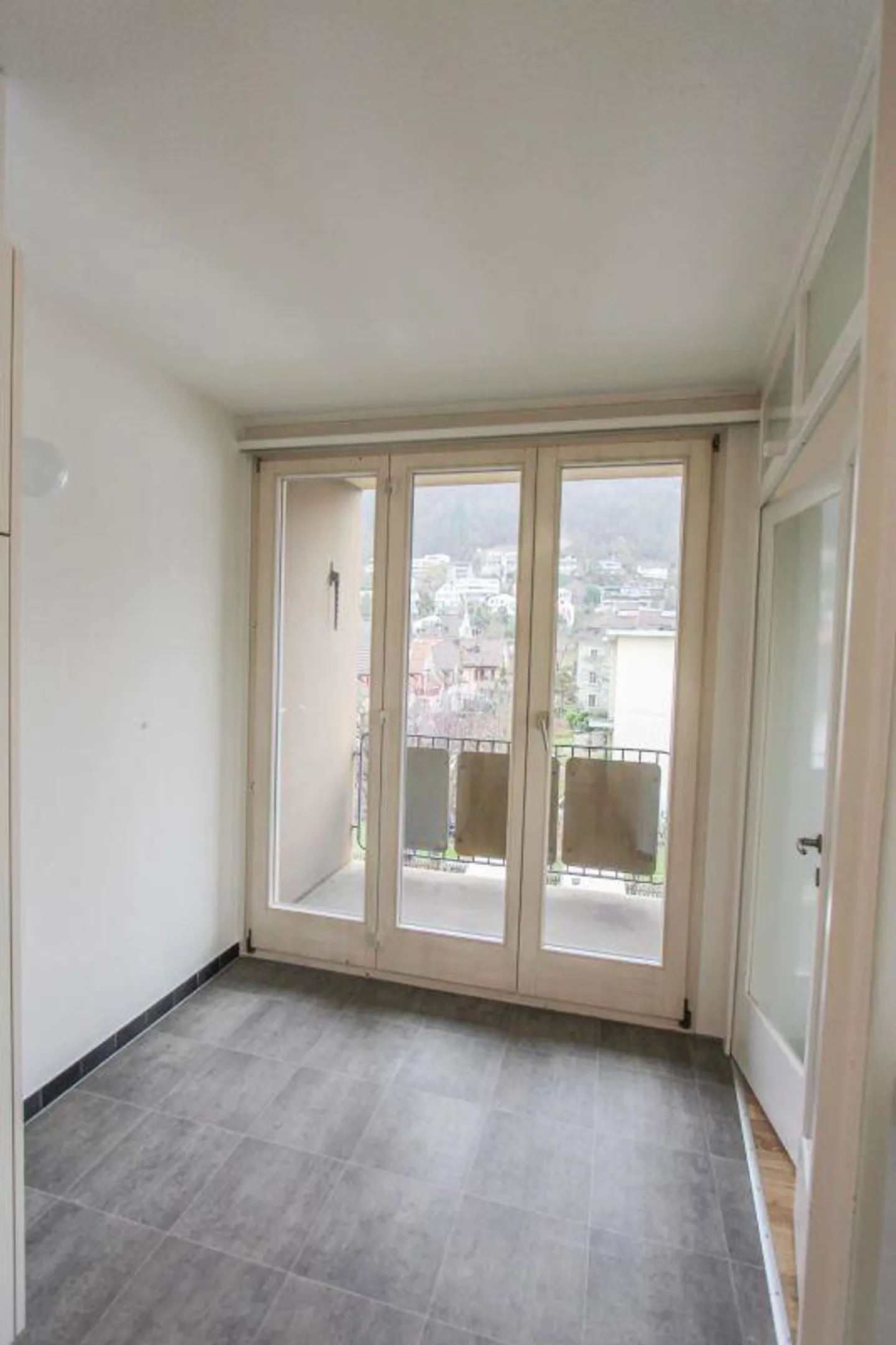 Grosszügige, helle Wohnung an ruhiger Lage - Foto 4 von 10