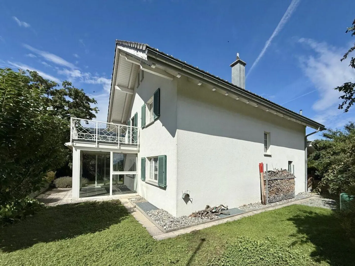 Freistehendes Einfamilienhaus mit Wintergarten an idyllischer Lage - Foto 1 von 6