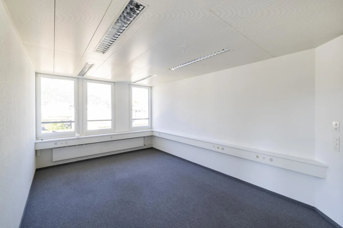 Bureau - Photo 2 sur 4