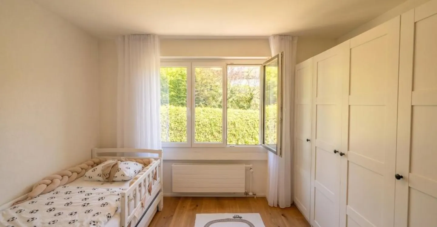 Appartamento moderno con balcone soleggiato - Foto 11 di 13