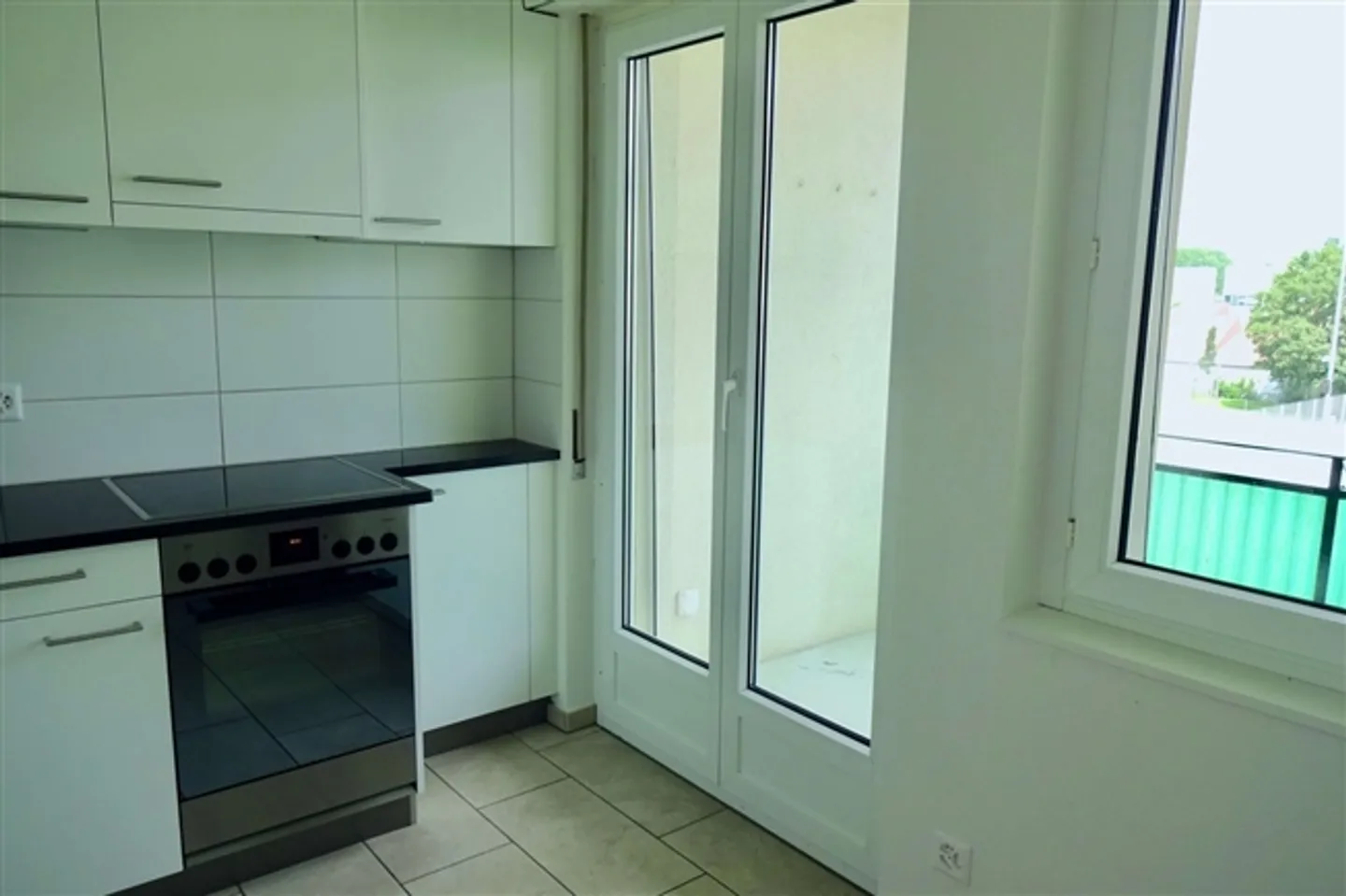 Chambre partagée meublée avec style dans un endroit calme à Bâle - Photo 5 sur 9