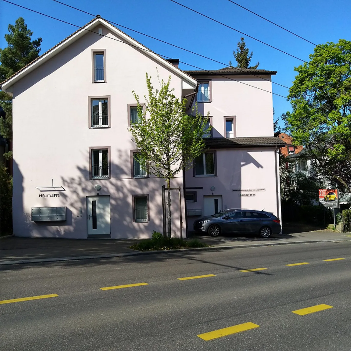 Modern Apartment in Prime Location in Zurich - Photo 1 of 6