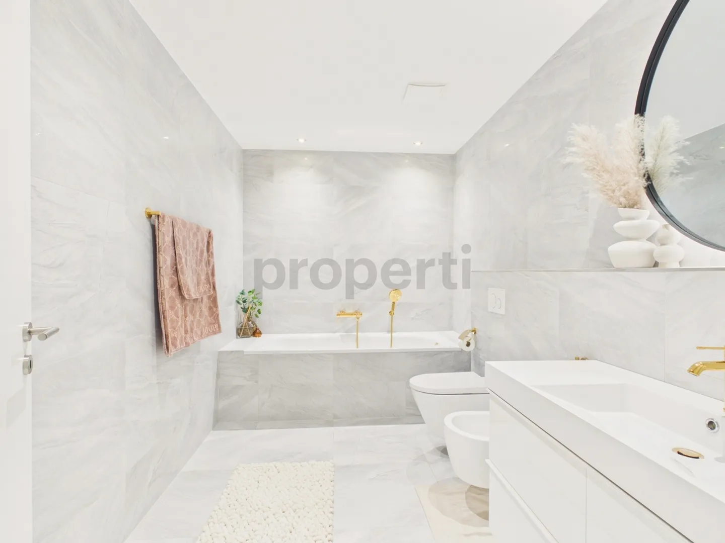 Ankommen, wohlfühlen, zuhause sein  charmante 6.5 Zimmer Maisonette auf zwei Ebenen - Photo 10 of 13