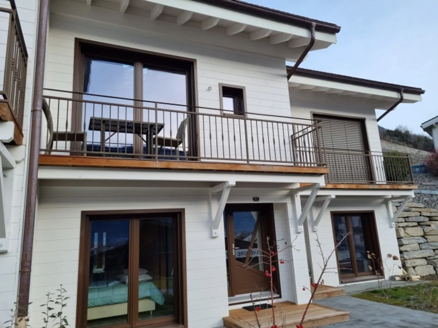 «SAILLON
Im Herzen des Weinbergs
Wunderschöne neue Wohnung» - Foto 3 von 15