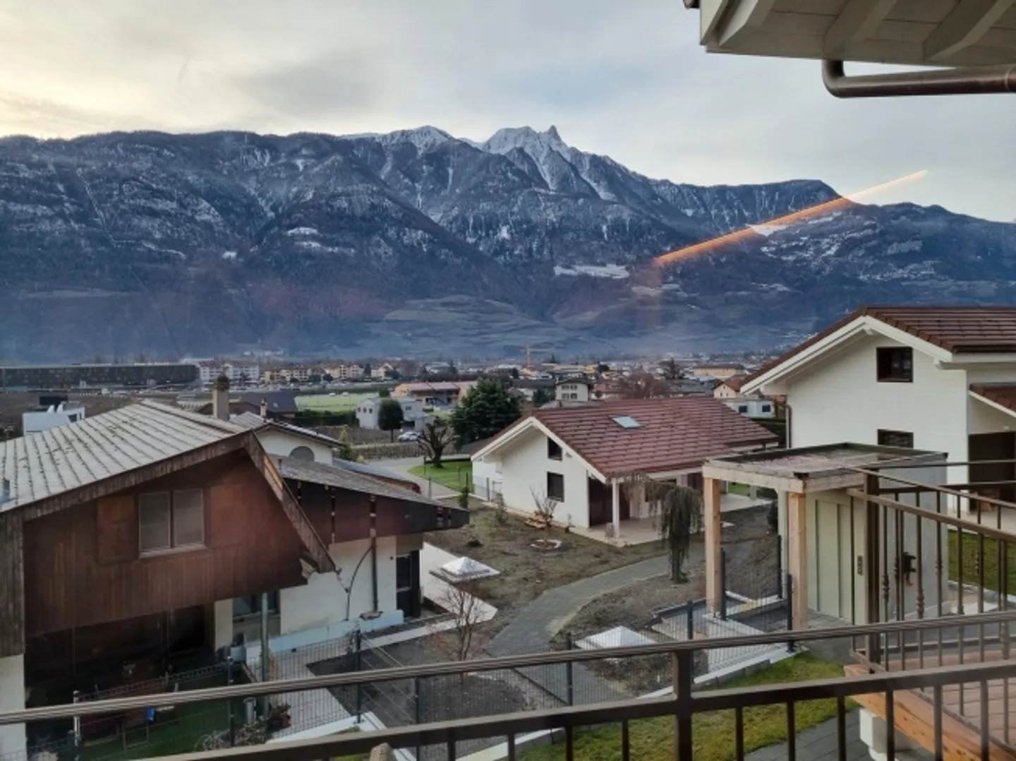 «SAILLON
Im Herzen des Weinbergs
Wunderschöne neue Wohnung» - Foto 4 von 15