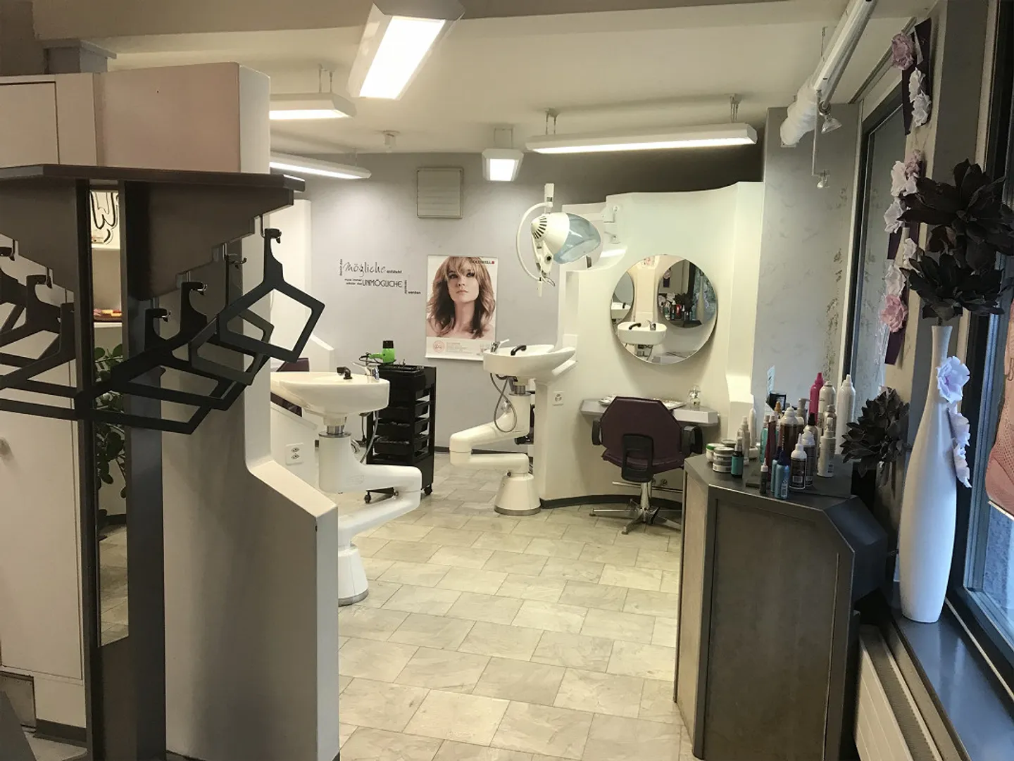 Salon de coiffure à louer à Romanshorn - Photo 5 sur 8