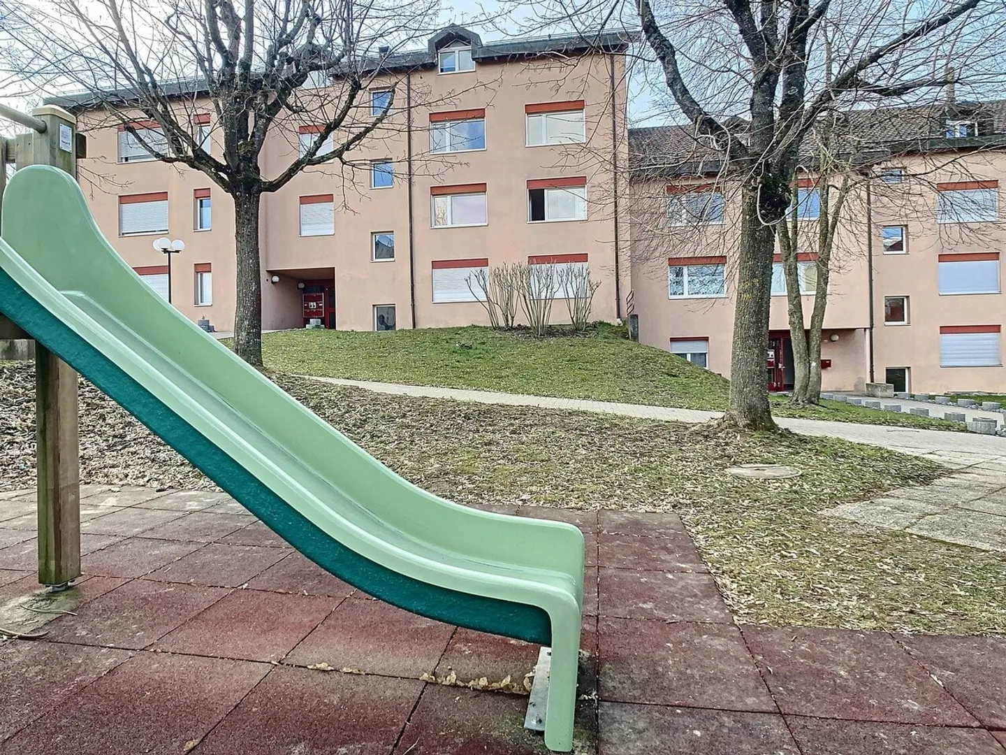 CHRAMANT LOGEMENT A LOUER A POSIEUX - Photo 1 of 1