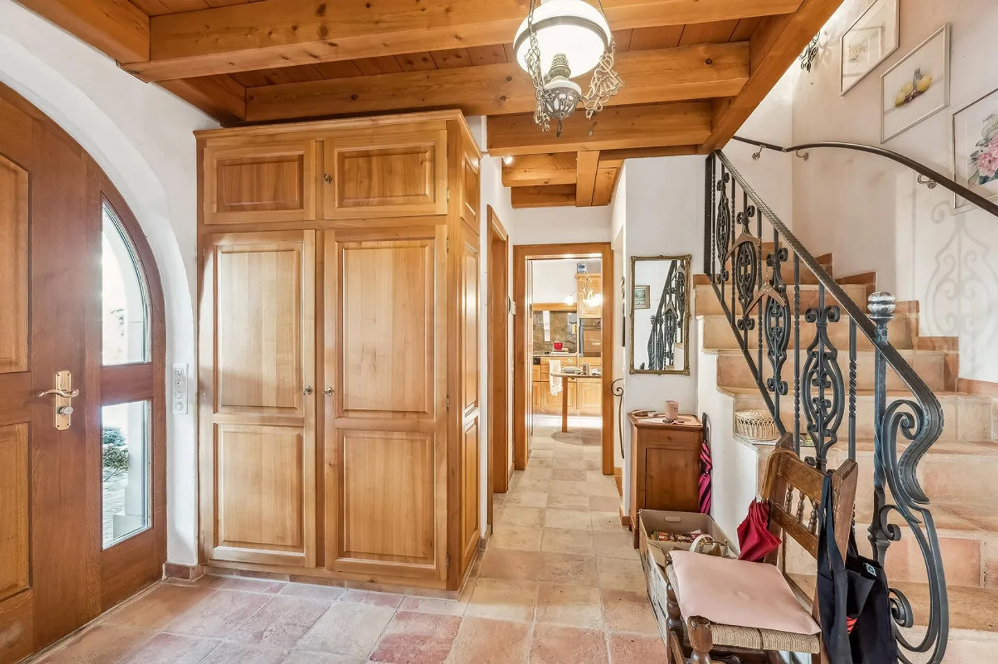 Vivere esclusivamente in una posizione tranquilla al Lägernhang - Foto 4 di 13