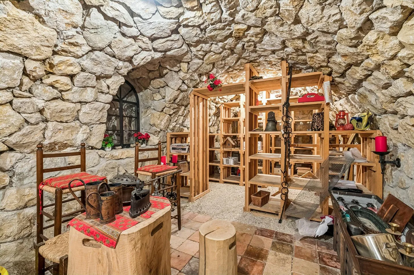 Vivere esclusivamente in una posizione tranquilla al Lägernhang - Foto 9 di 13