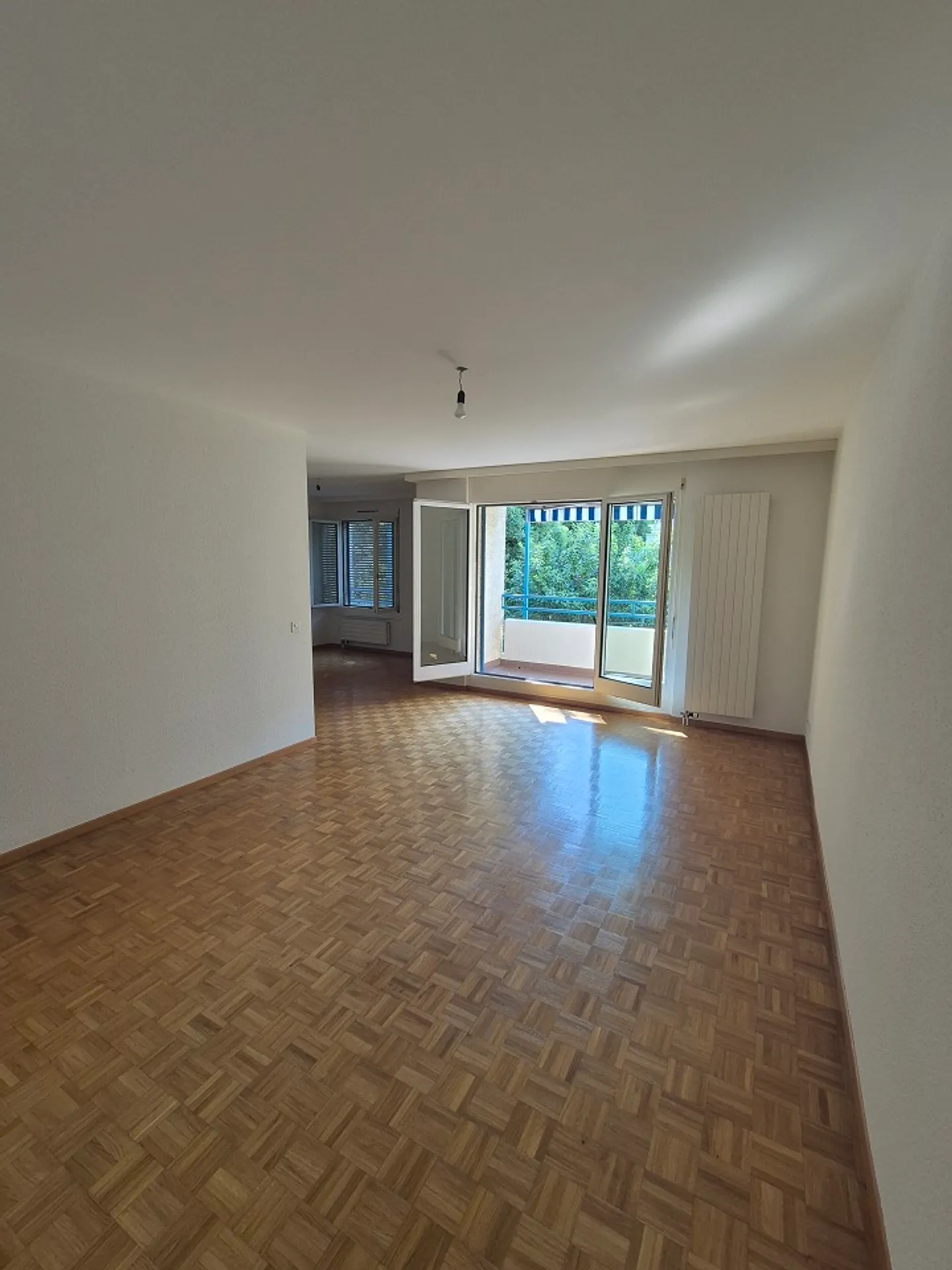 Appartamento 4 locali - Foto 3 di 9
