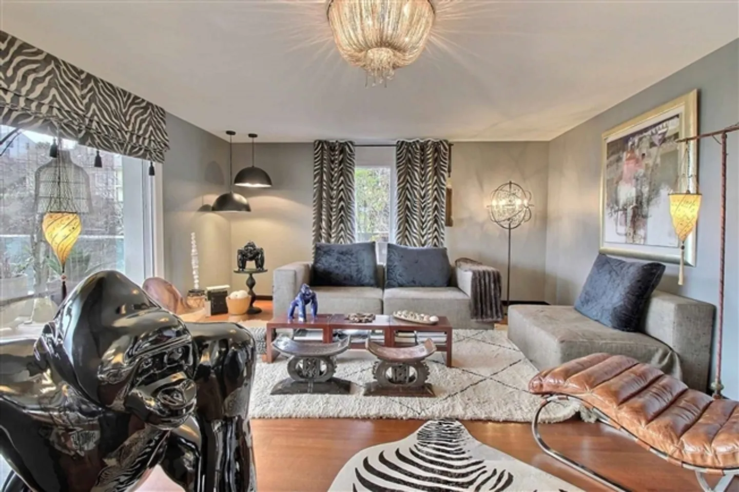 Magnifique duplex penthouse avec vue imprenable sur le lac - Photo 5 sur 13