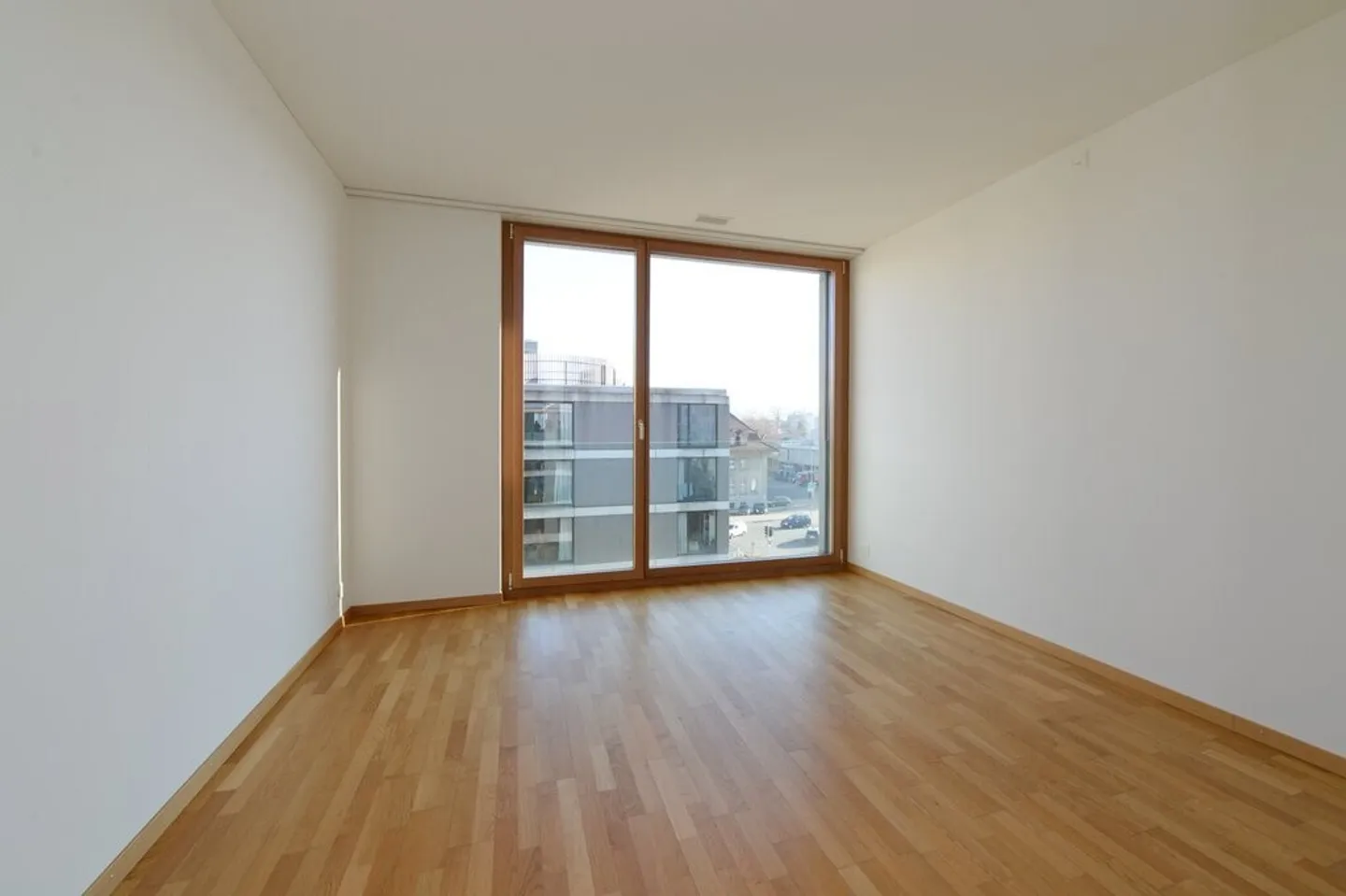 In Nähe Zentrum mit grossem Balkon - Foto 5 von 11